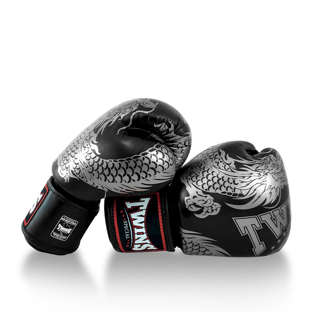 Twins Dragon Boxing Gloves FBGV-49 Silver/Black