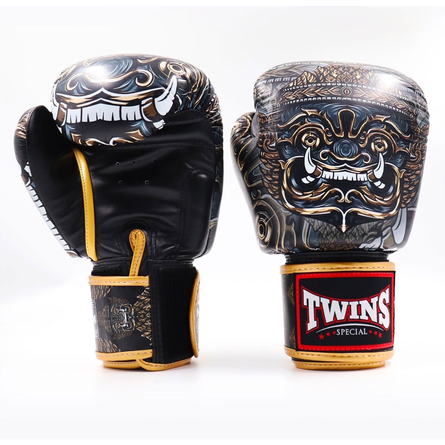 Twins Yakthai Boxing Gloves Black/Gold