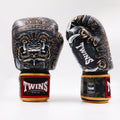 Twins Yakthai Boxing Gloves Black/Gold