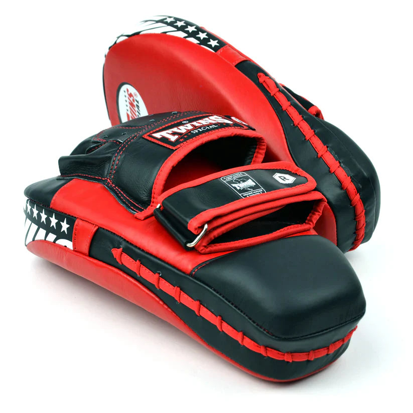Twins Long Focus Mitts Red/Black